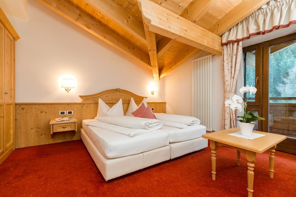 Hotel Bel Sit Corvara In Badia Kültér fotó