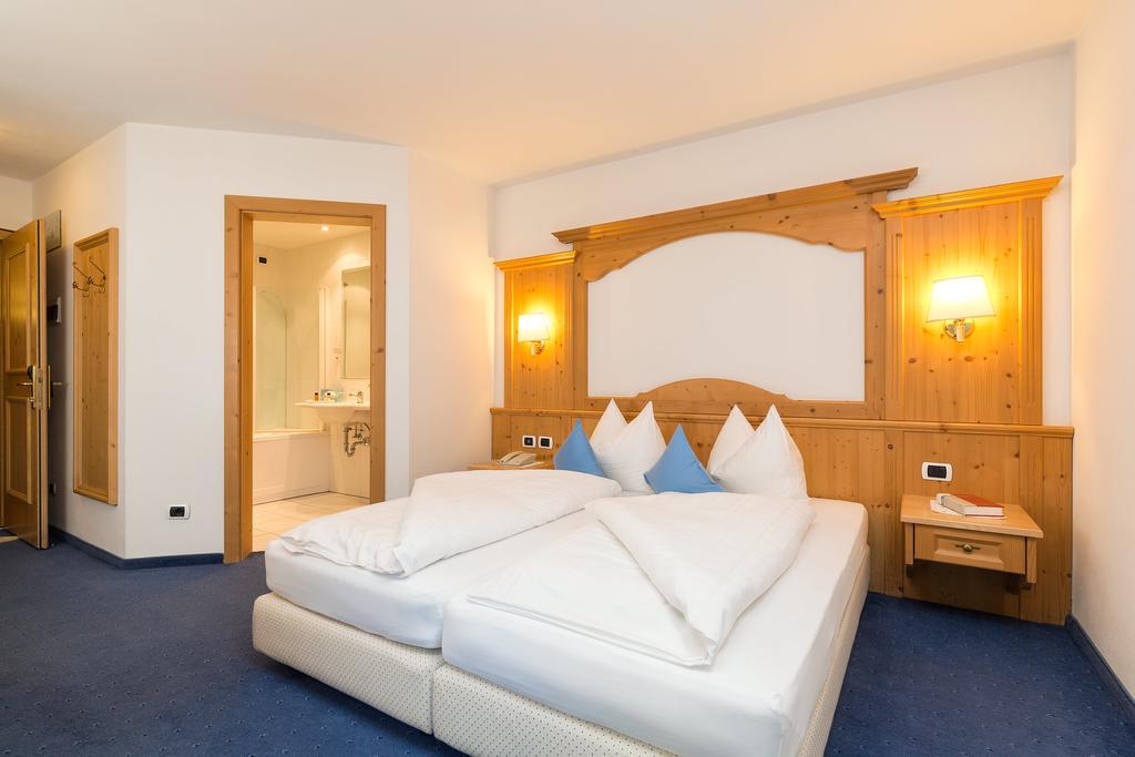 Hotel Bel Sit Corvara In Badia Kültér fotó