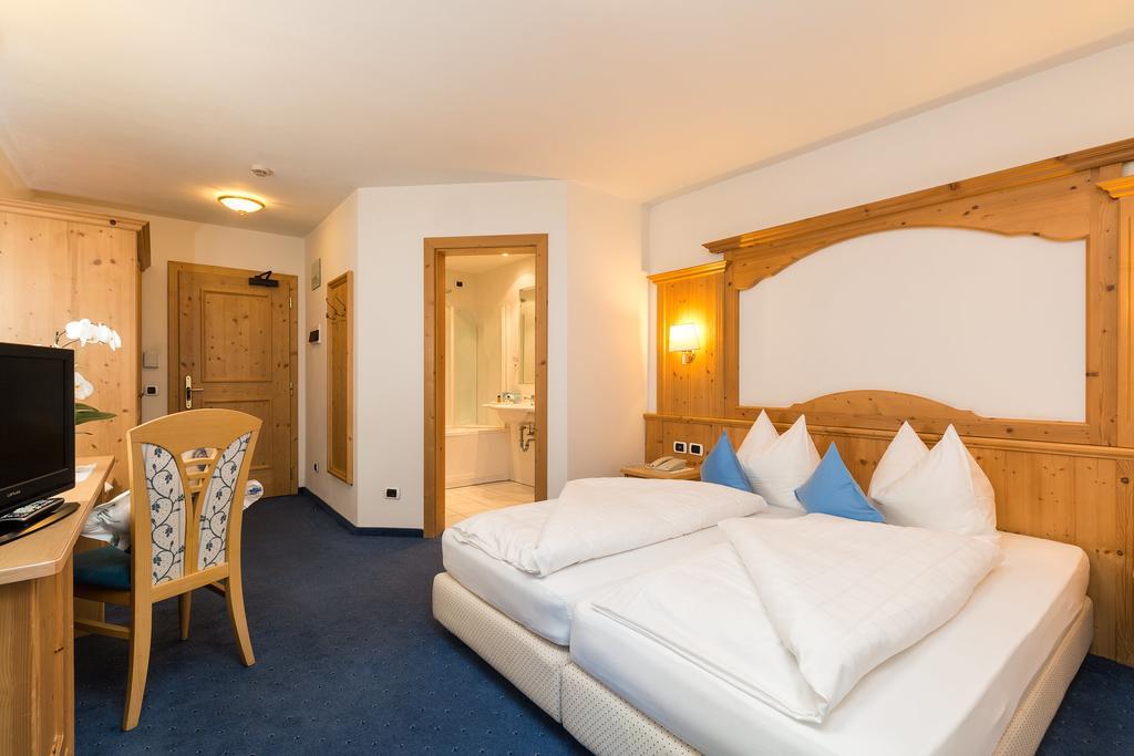 Hotel Bel Sit Corvara In Badia Kültér fotó