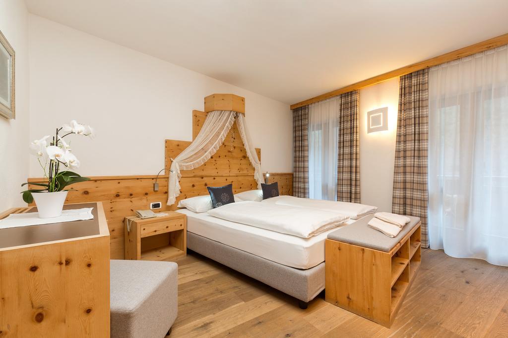Hotel Bel Sit Corvara In Badia Kültér fotó