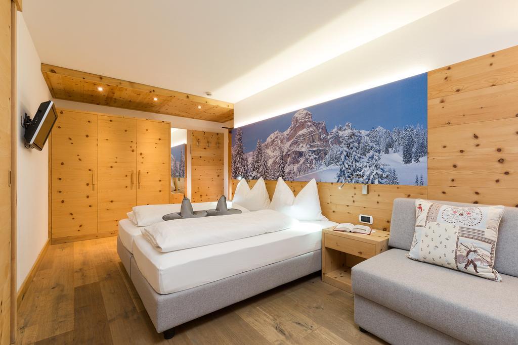 Hotel Bel Sit Corvara In Badia Kültér fotó